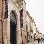 Guesthost - Byron In Historic Center * Rawenna