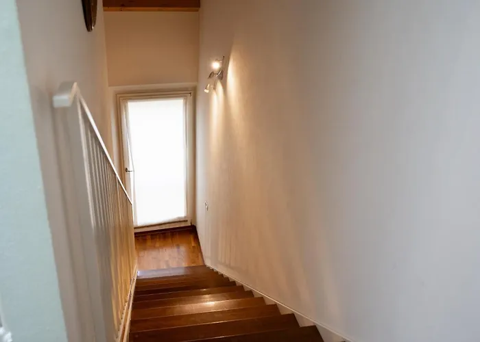 Lägenhet Guesthost - Byron In Historic Center Ravenna