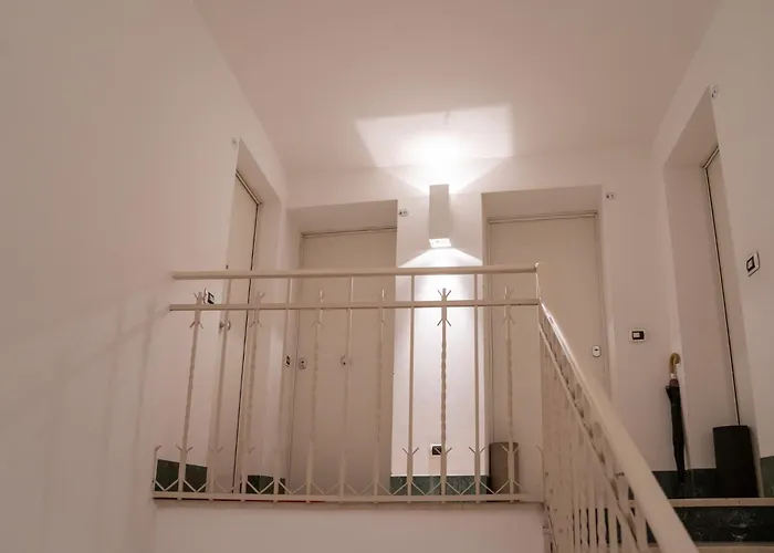 Guesthost - Byron In Historic Center Lägenhet Ravenna